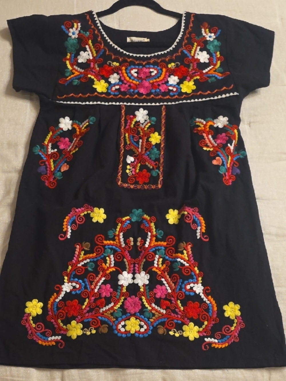 YZXDORWJ Embroidered Black Mini Dress with Multicolor Floral Detail S Overssized - Picture 15 of 15